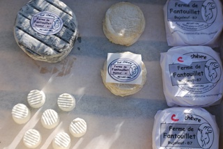 FROMAGES DE CHEVRE à Bujaleuf