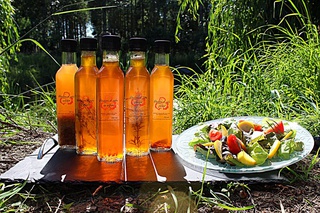 Vinaigre de cidre au safran à Évran